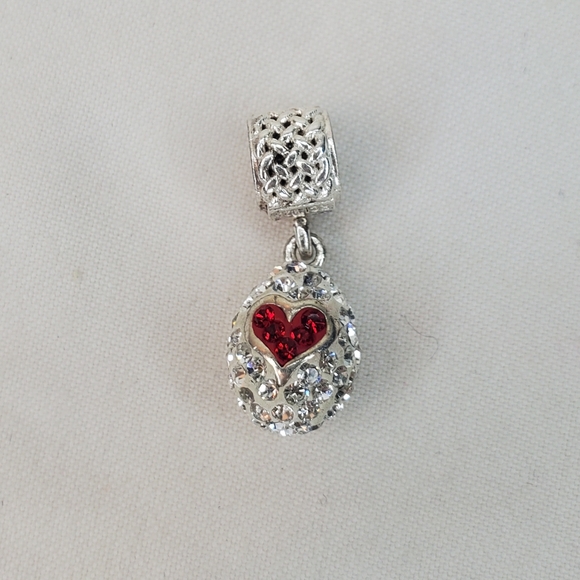 Cedora Egg Heart Charm - Picture 2 of 7